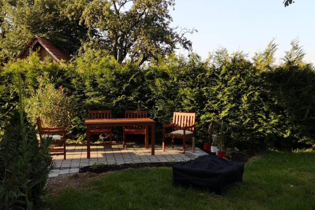 Ruhige Ferienwohnung Inklusive Garten Souterrain - Neu Renoviert Lachen 外观 照片